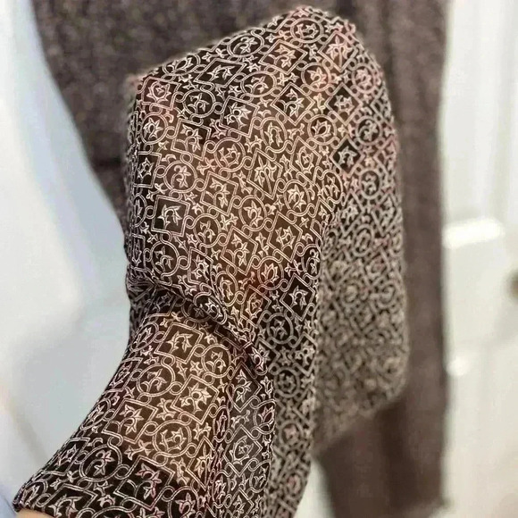 Crisca Sheer Print Allover Pants High Waisted Black and Pink Size 40 (Us 6) - Picture 11 of 11